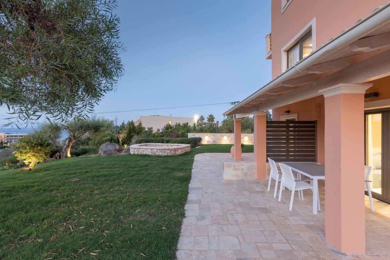 Onore Luxury Suites Kato Korakiana Exterior photo